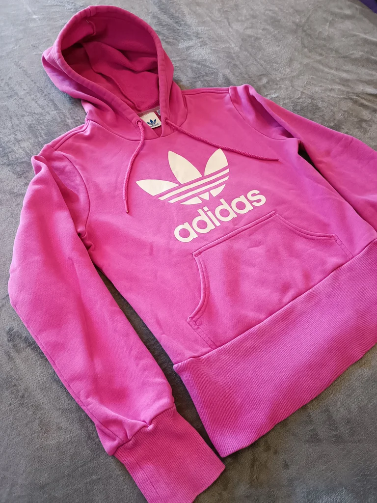 Adidas pullover hoodie for girls/women size S in very good condition, fuchsia color – photo 3